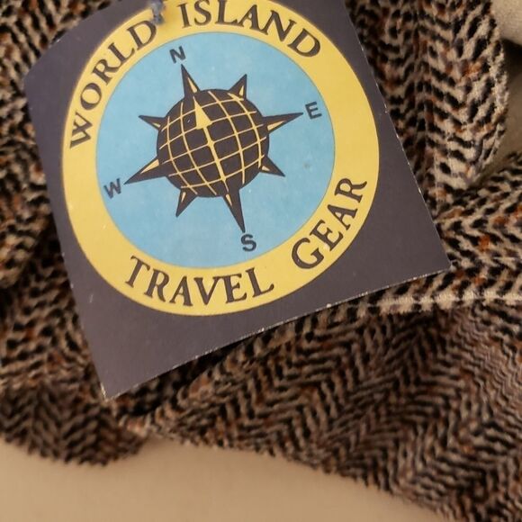 Workd Island travel gear long sleeve shirt NWT - Picture 3 of 5